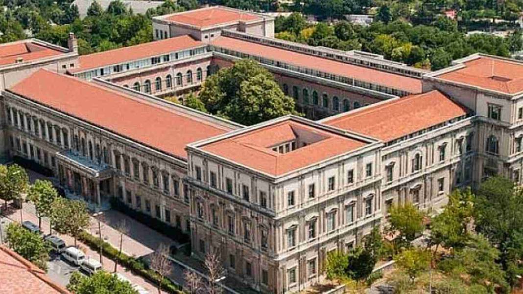 TERCİH YAPACAK ÖĞRENCİLER DİKKAT! Bu üniversitelerden mezun olan hemen iş buluyor 15